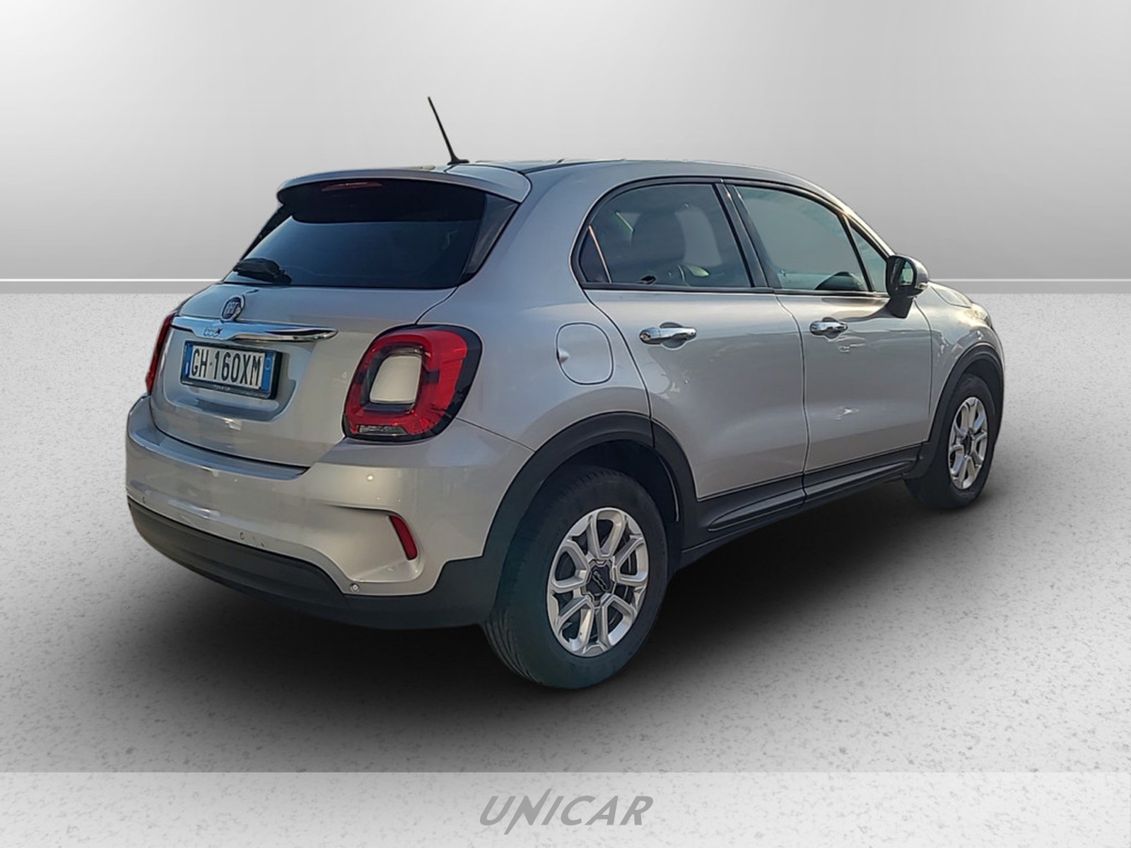 UNICAR Fiat 500X