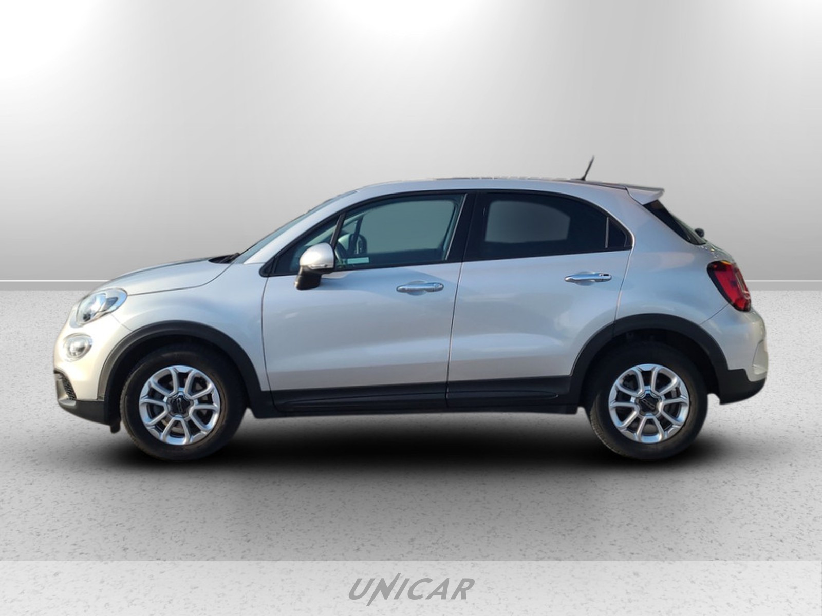 UNICAR Fiat 500X