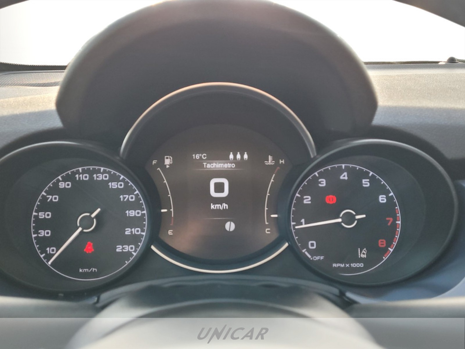 UNICAR Fiat 500X