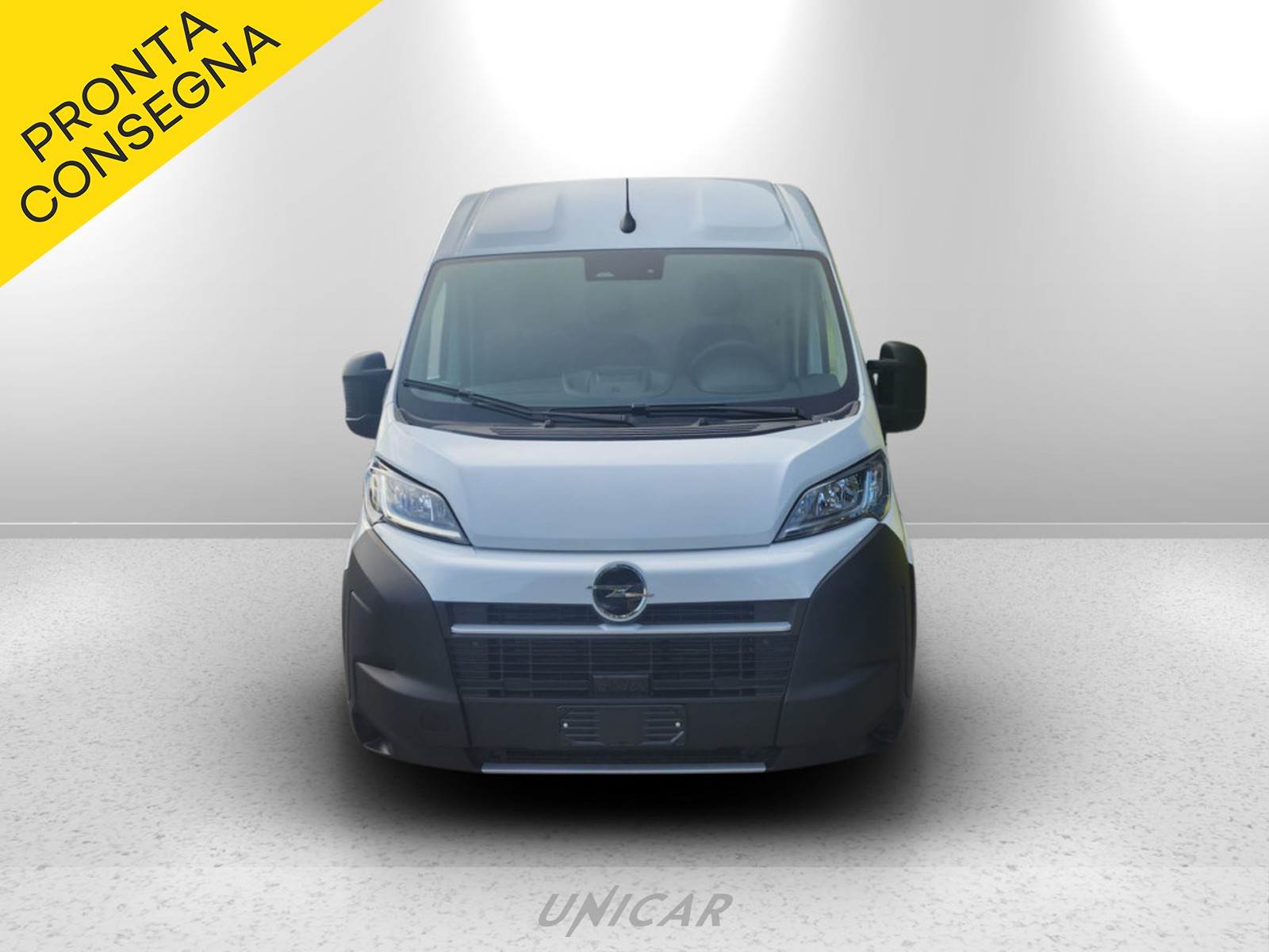 UNICAR Opel Movano
