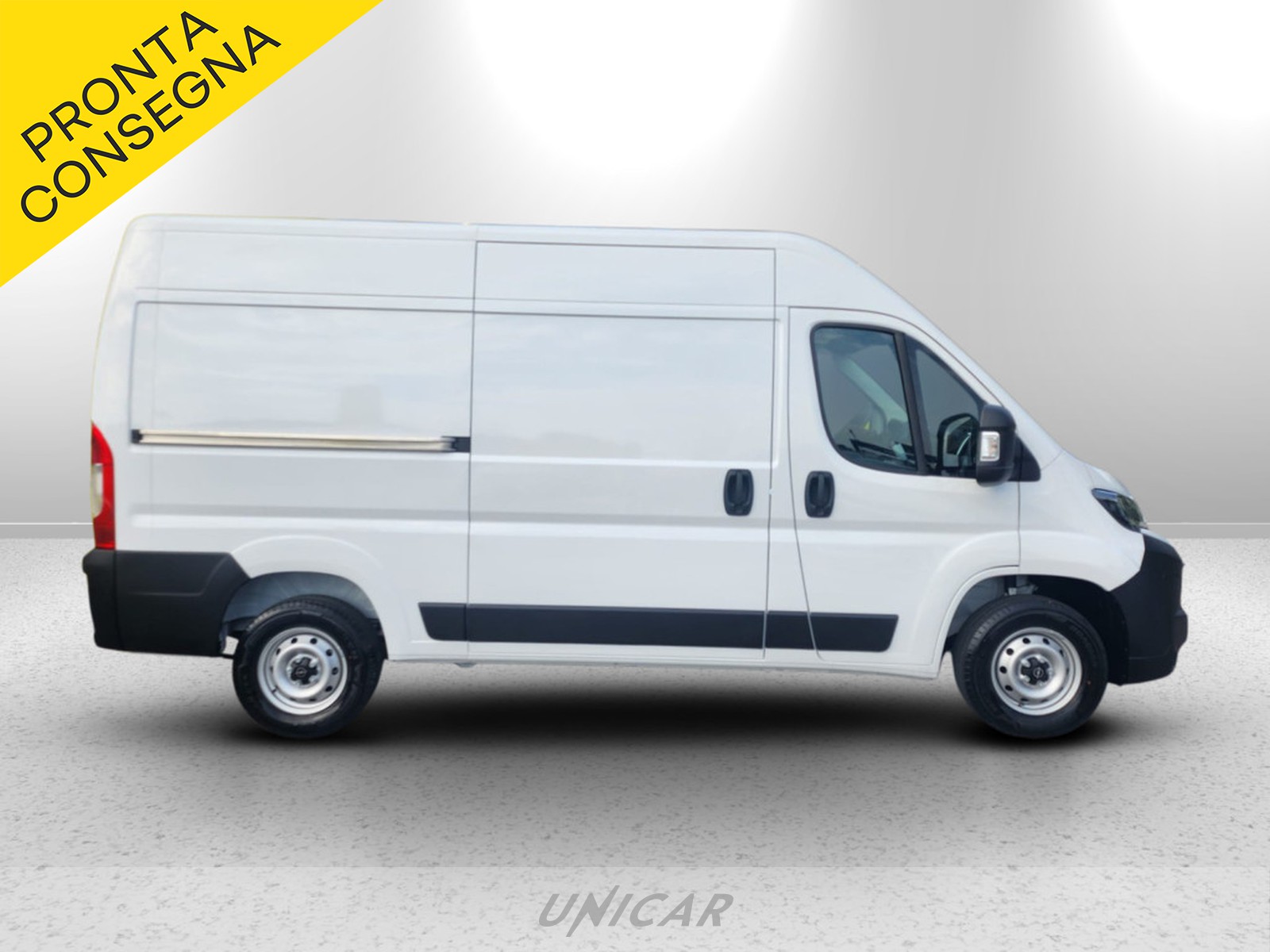 UNICAR Opel Movano