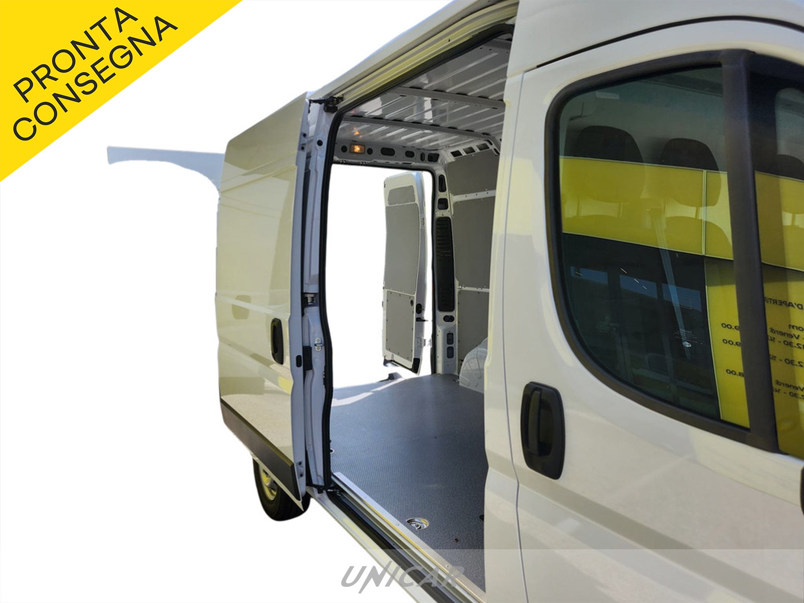 UNICAR Opel Movano