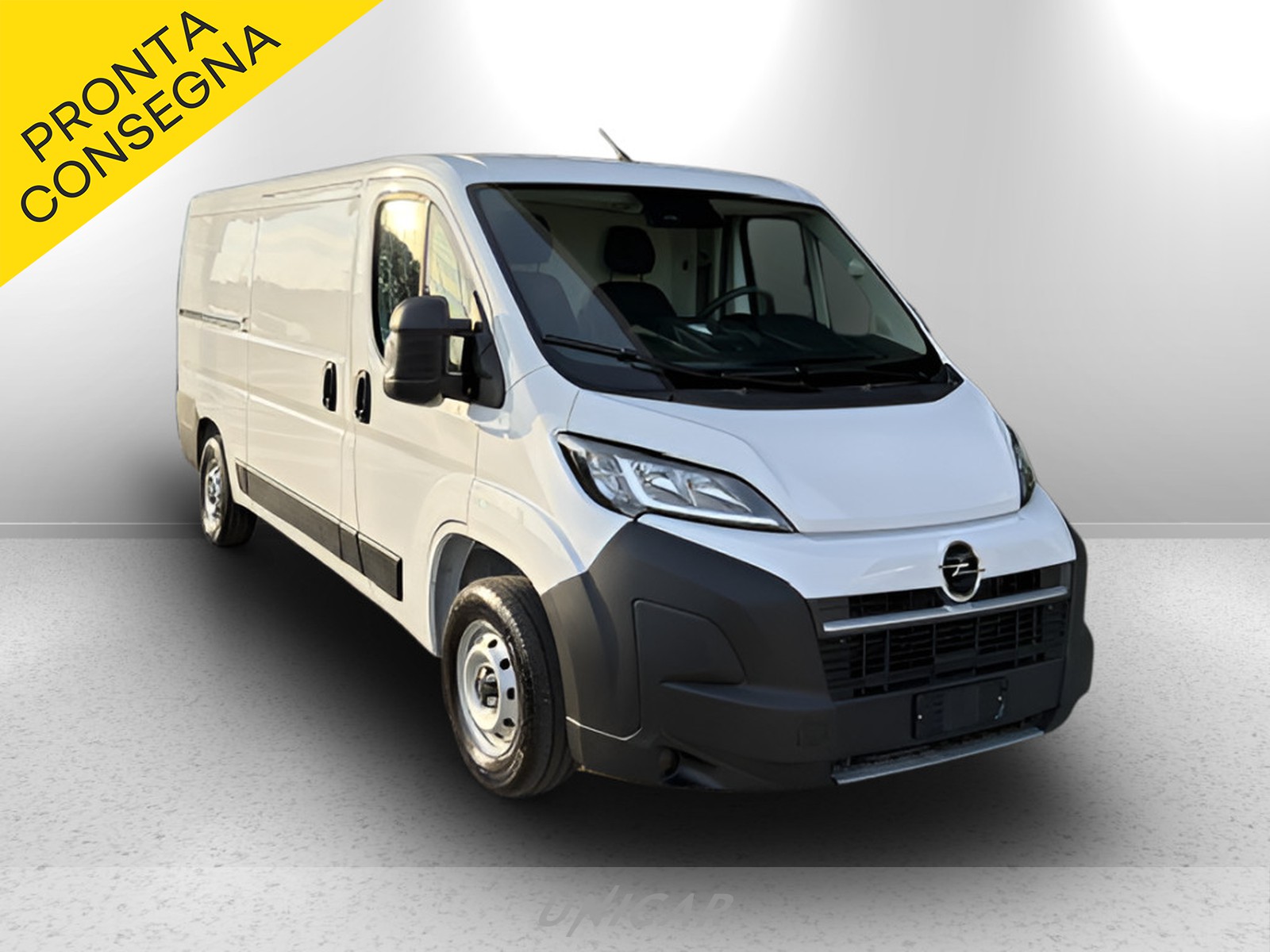 UNICAR Opel Movano