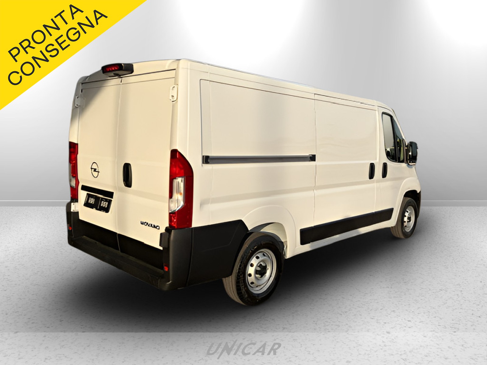 UNICAR Opel Movano