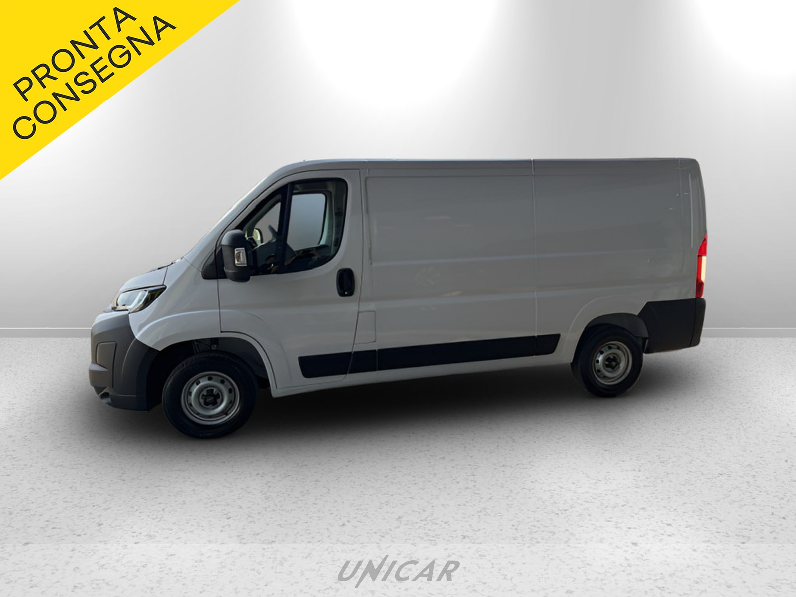 UNICAR Opel Movano