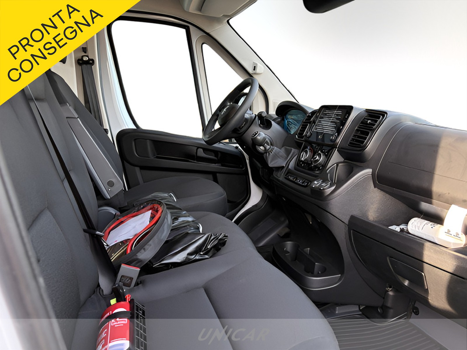 UNICAR Opel Movano
