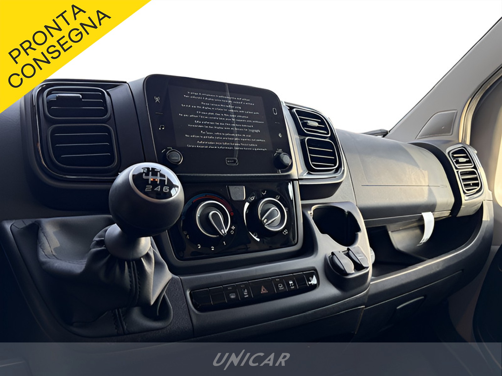 UNICAR Opel Movano