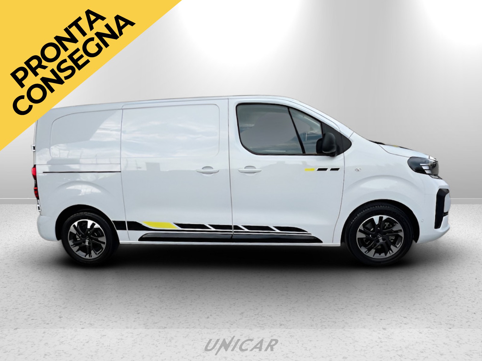 UNICAR Opel Vivaro