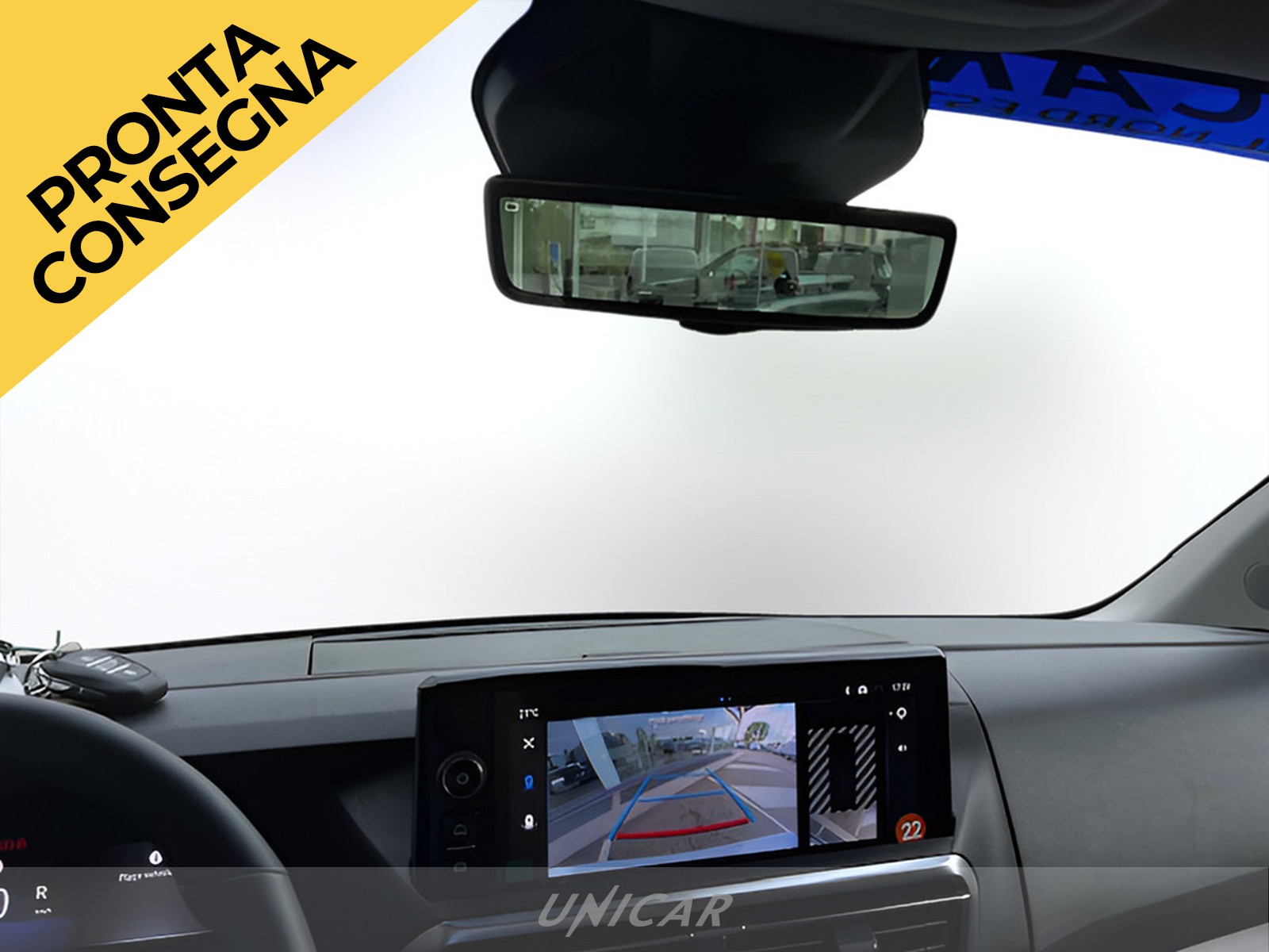 UNICAR Opel Vivaro