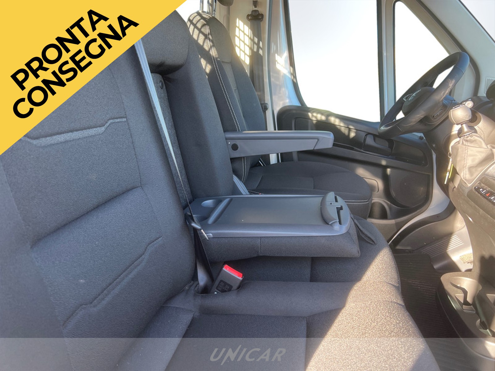 UNICAR Opel Movano