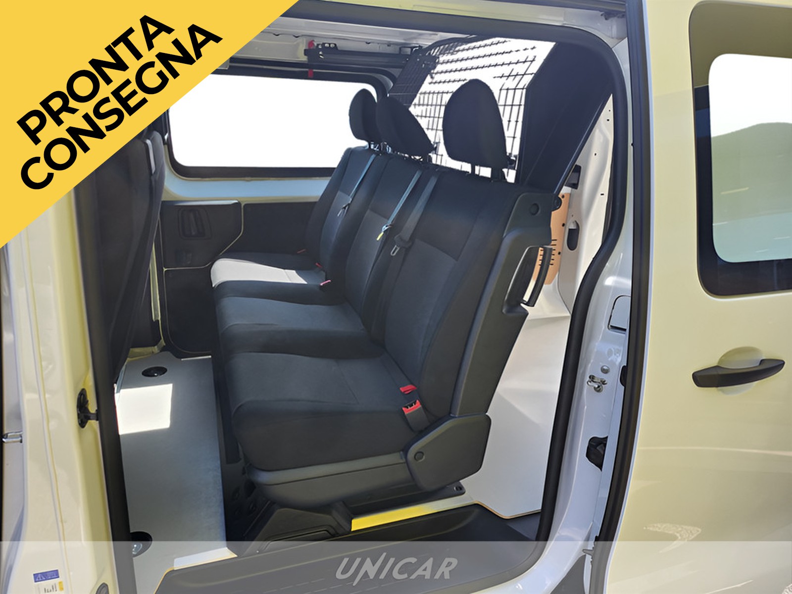 UNICAR Opel Vivaro