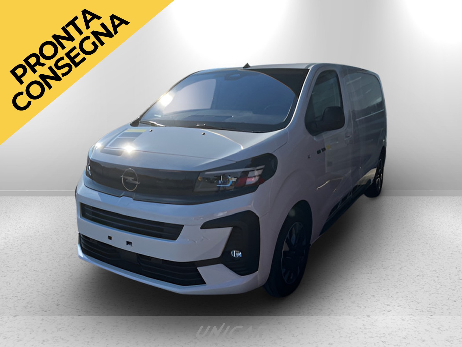 UNICAR Opel Vivaro