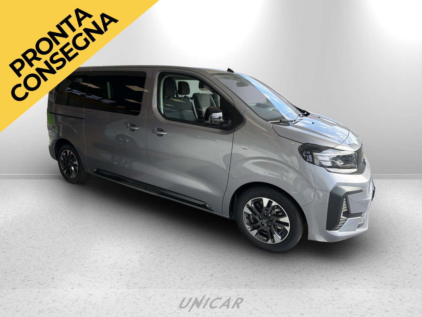 UNICAR Opel Zafira Life