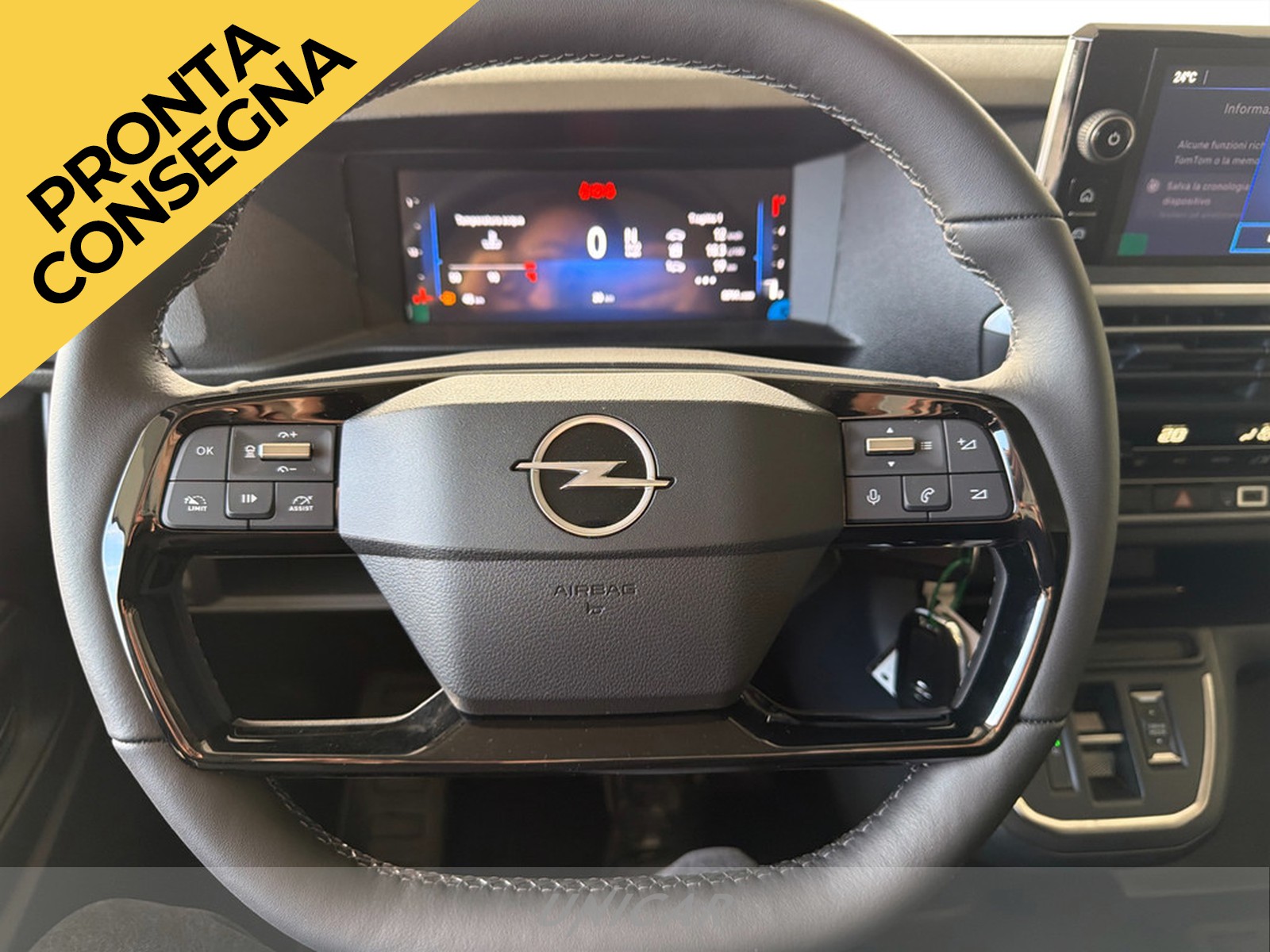 UNICAR Opel Zafira Life