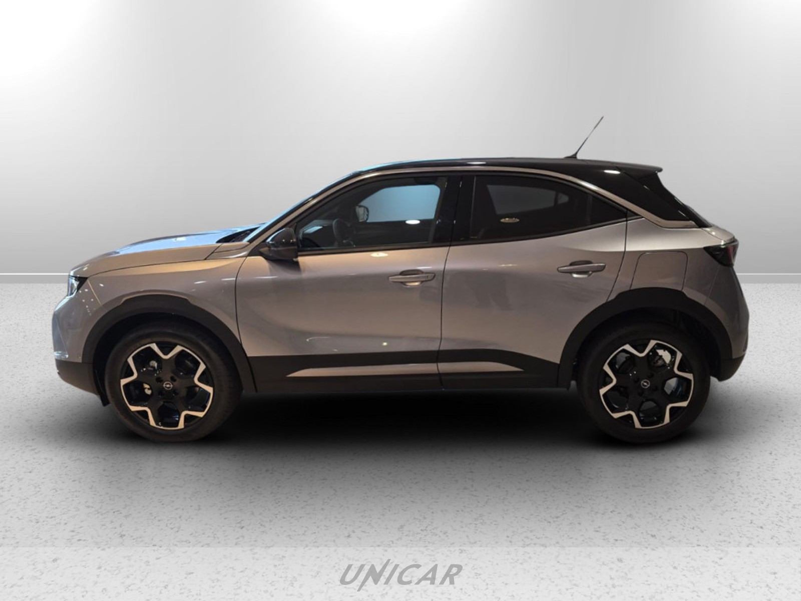 UNICAR Opel Mokka