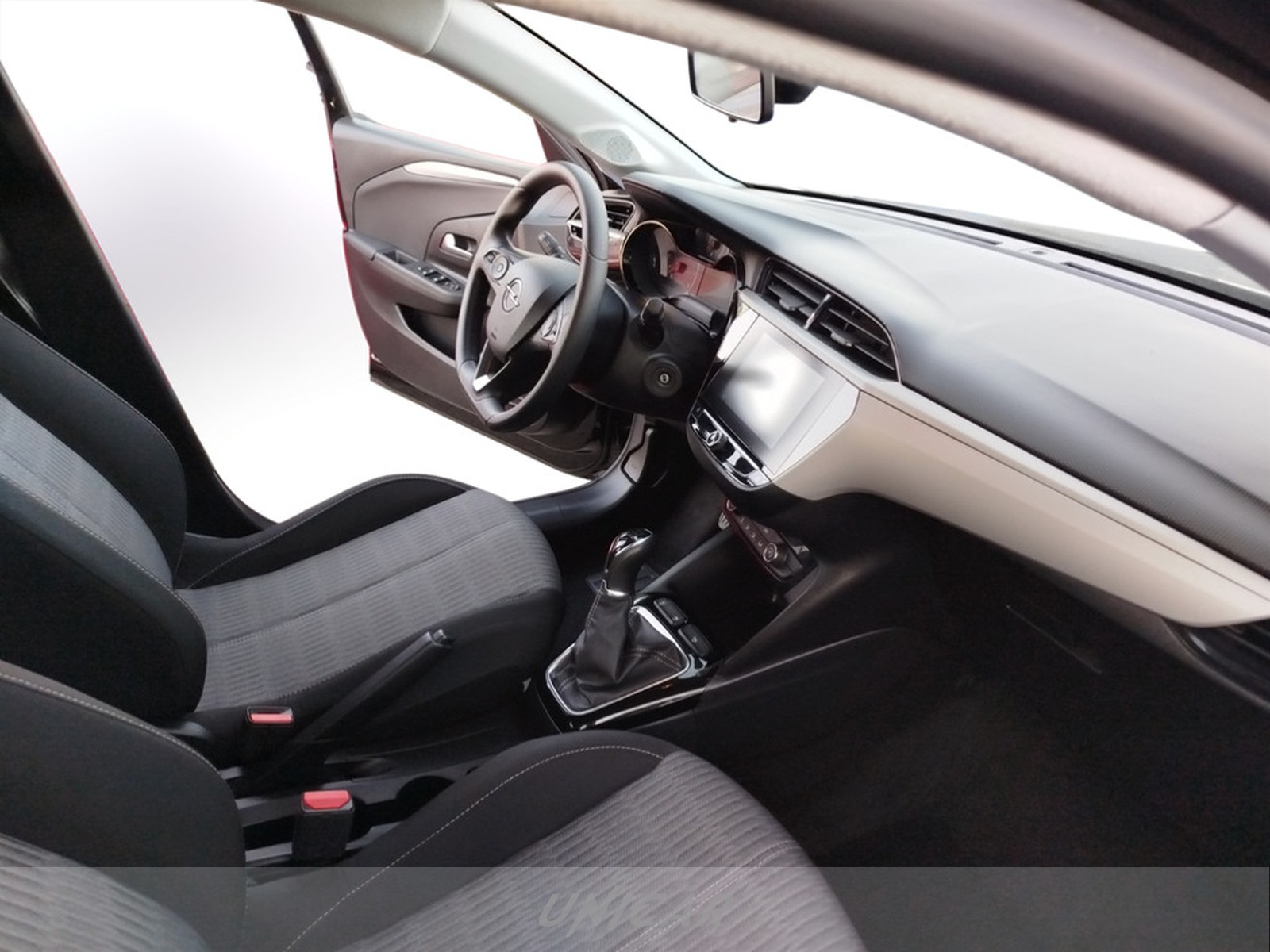 UNICAR Opel Corsa