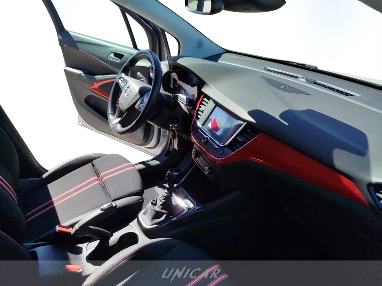 UNICAR Opel Crossland
