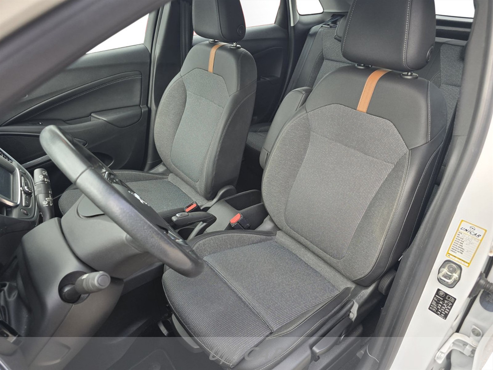 UNICAR Opel Crossland