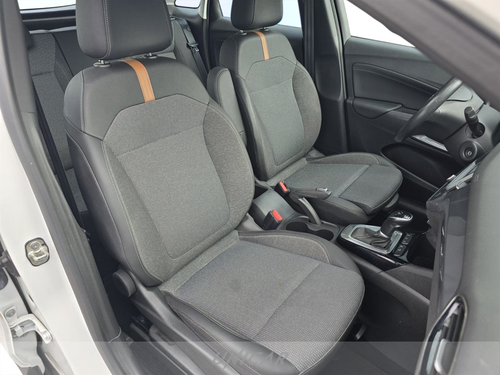 UNICAR Opel Crossland