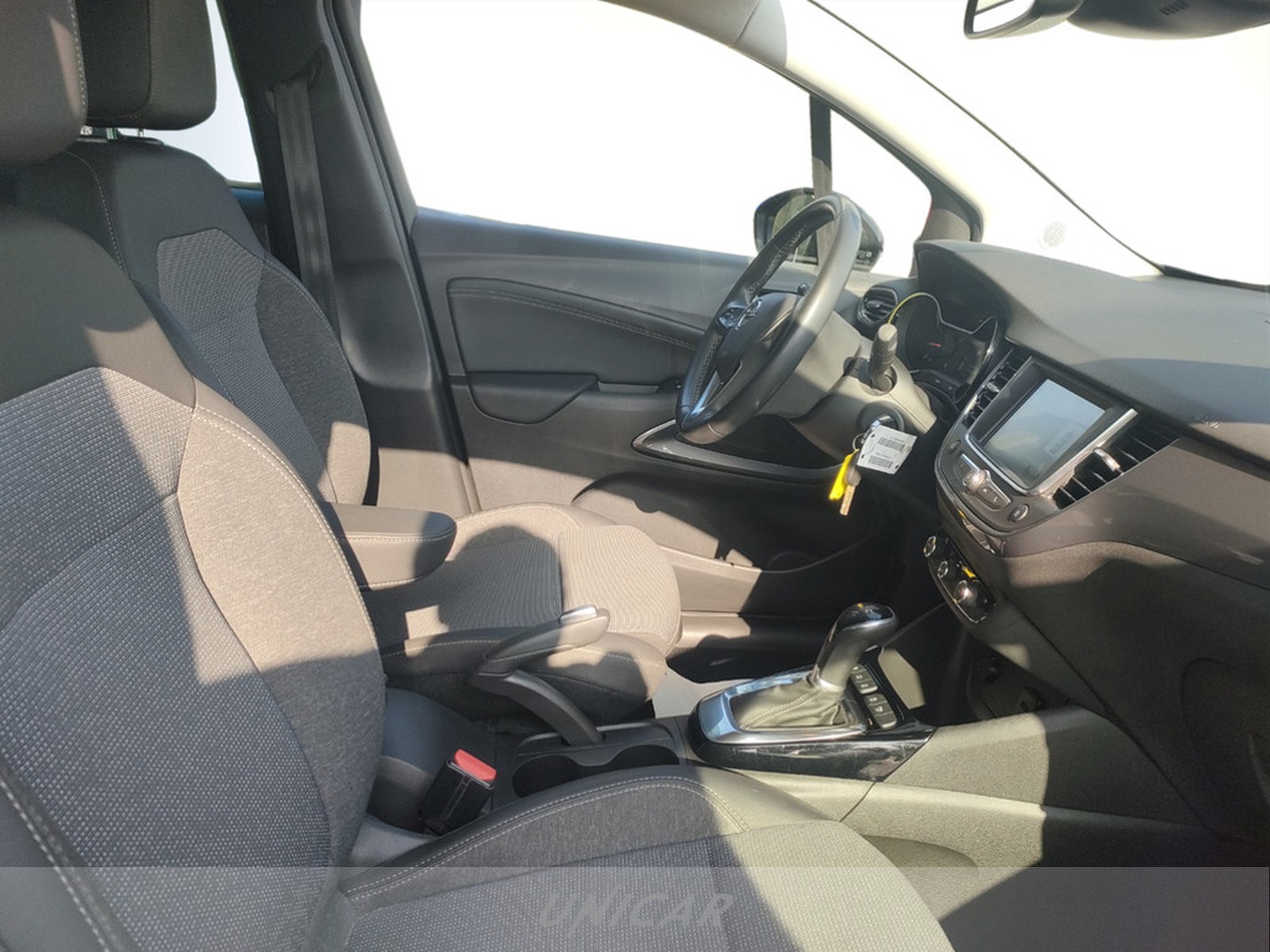 UNICAR Opel Crossland