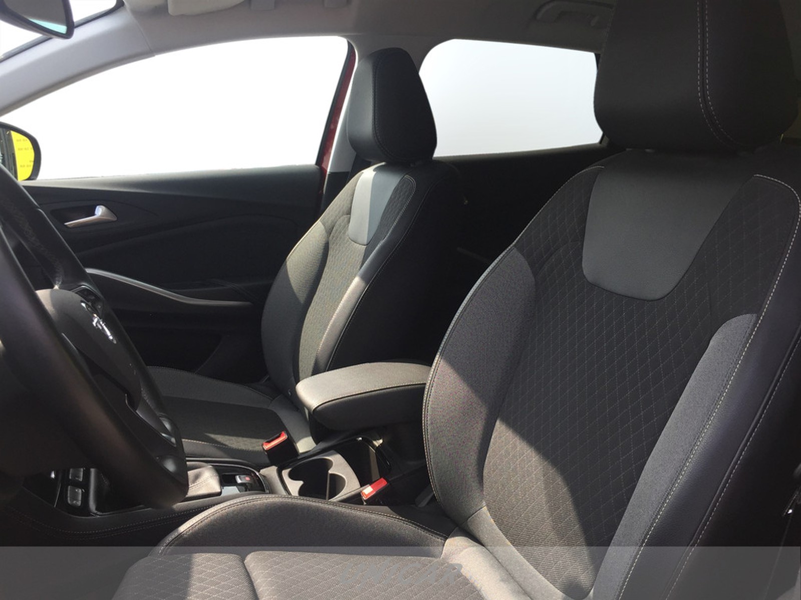 UNICAR Opel Grandland