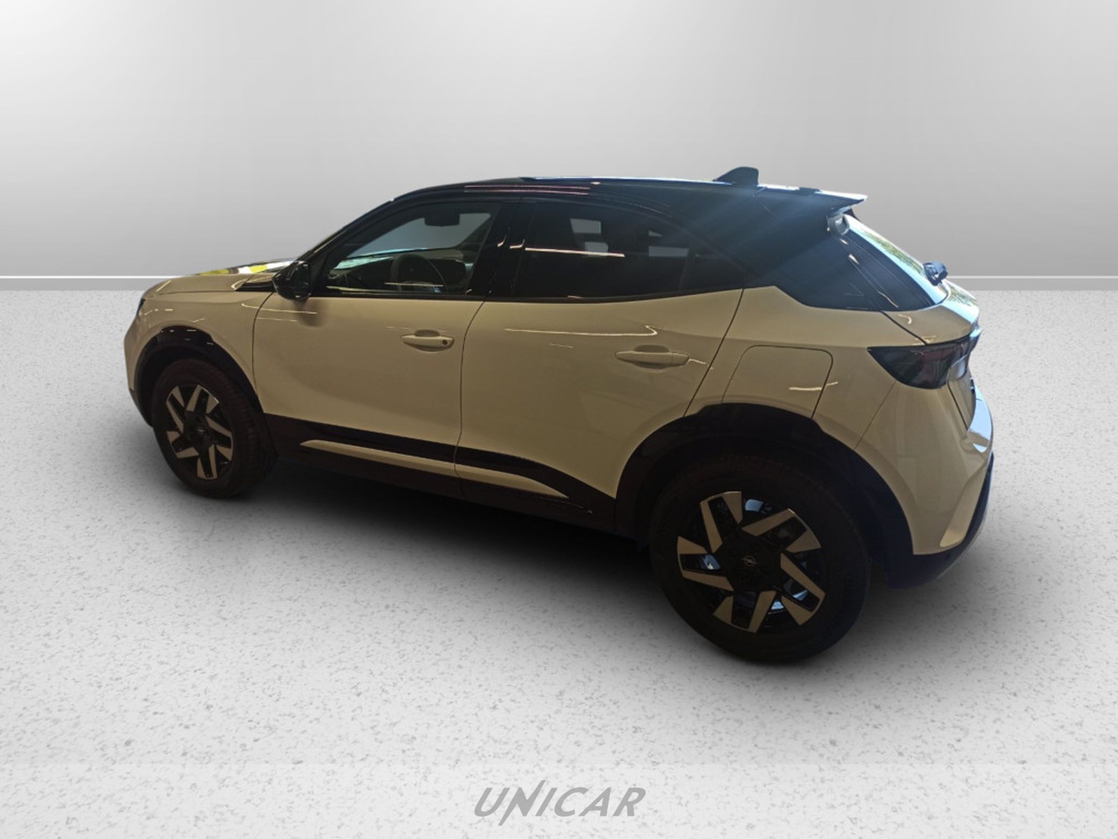 UNICAR Opel Mokka