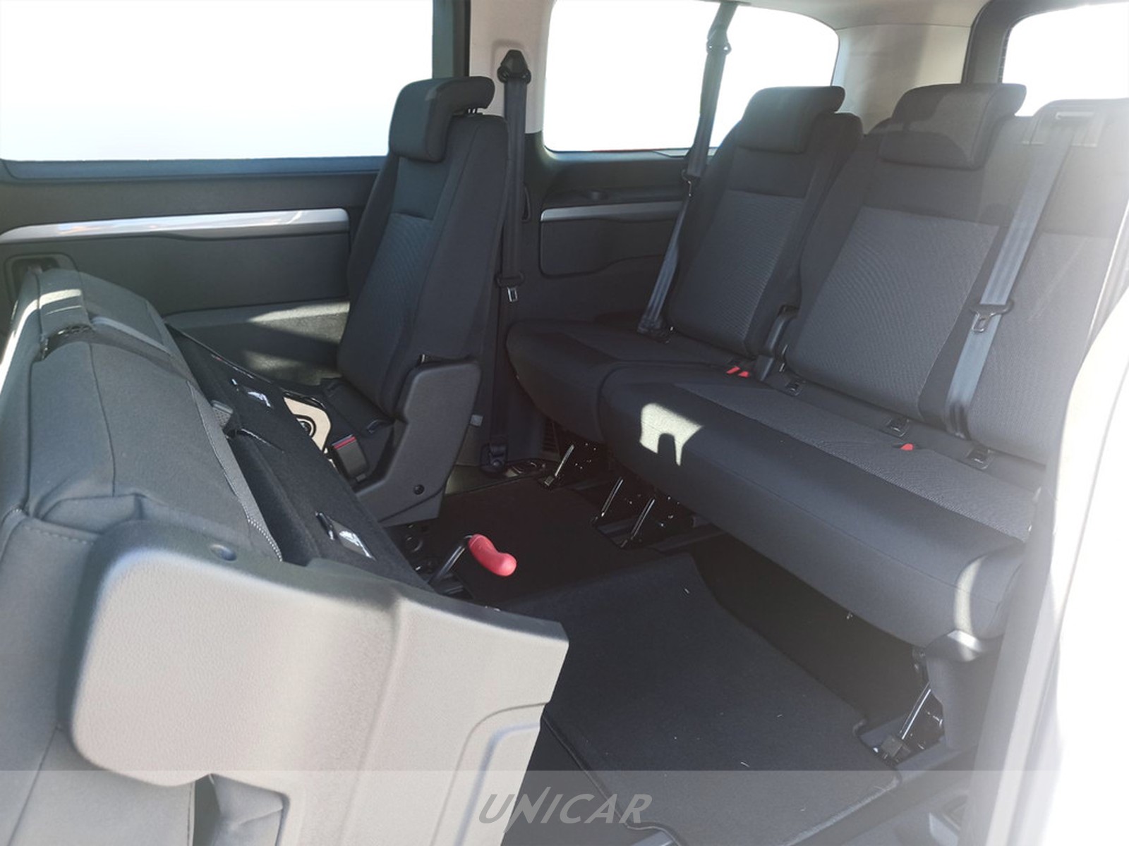 UNICAR Opel Zafira Life