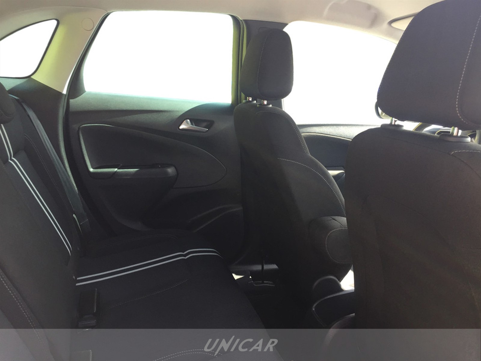 UNICAR Opel Crossland