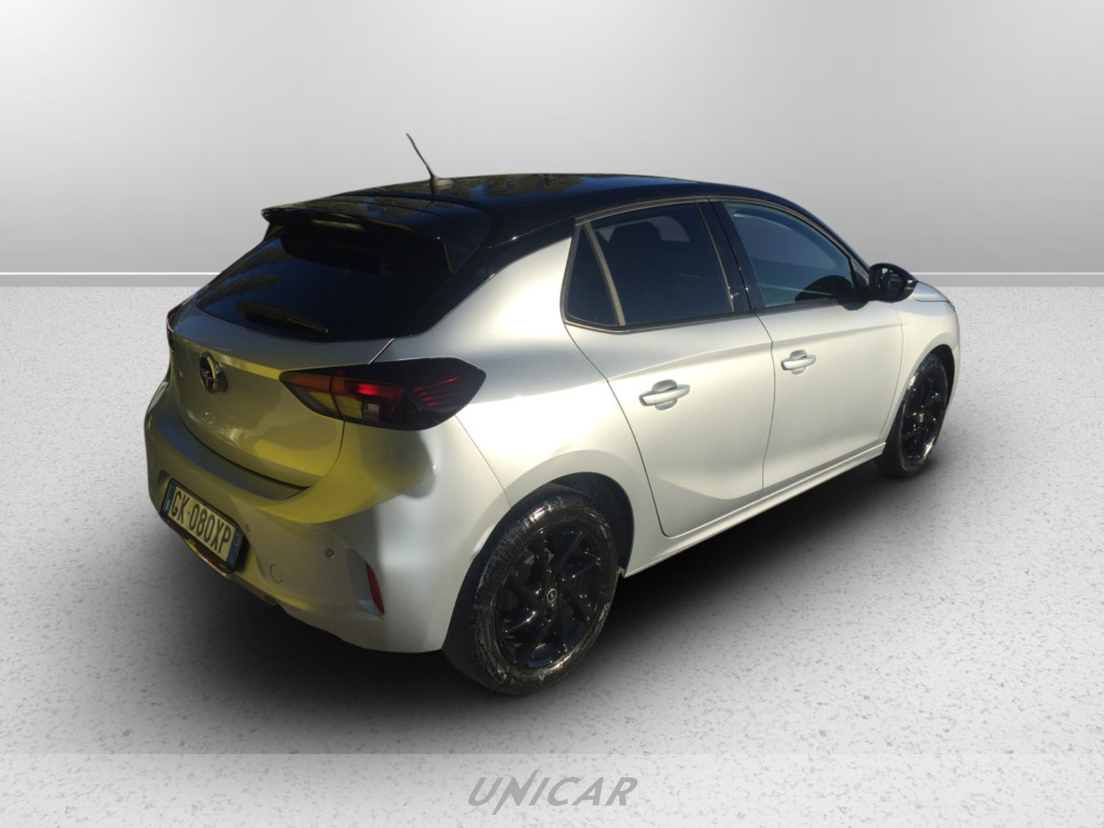 UNICAR Opel Corsa