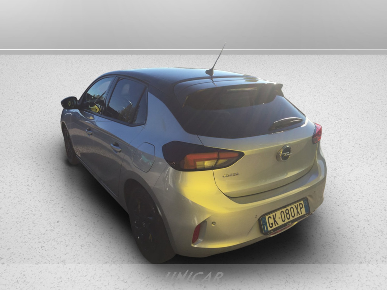 UNICAR Opel Corsa