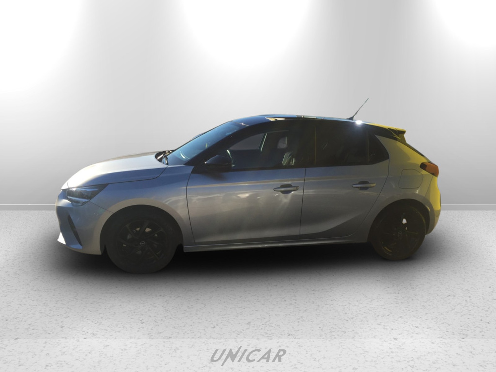 UNICAR Opel Corsa