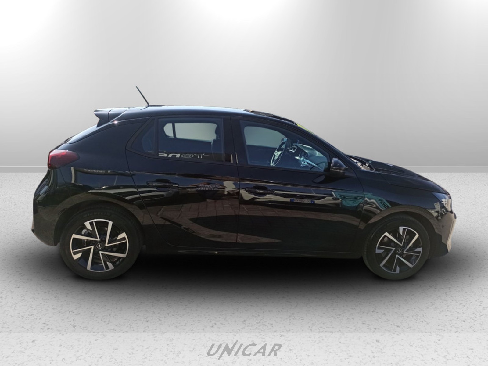 UNICAR Opel Corsa