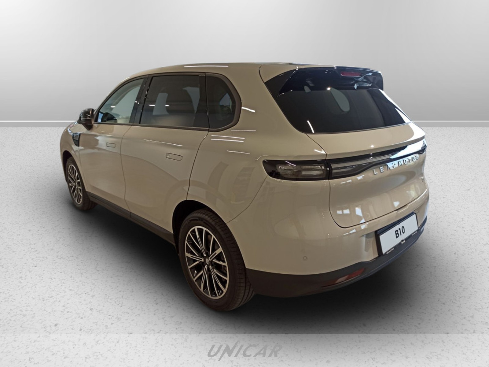 UNICAR Leapmotor B10