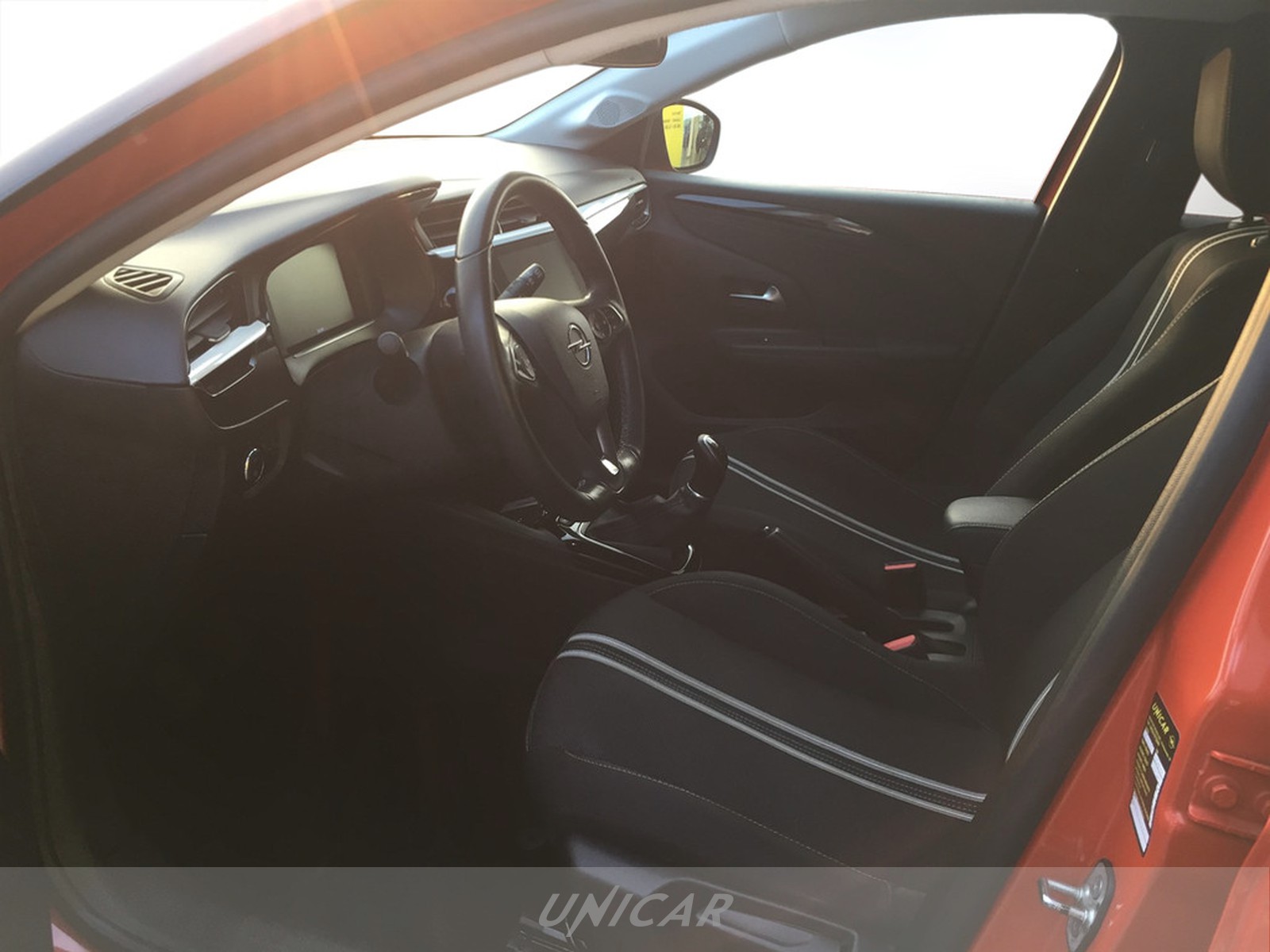 UNICAR Opel Corsa
