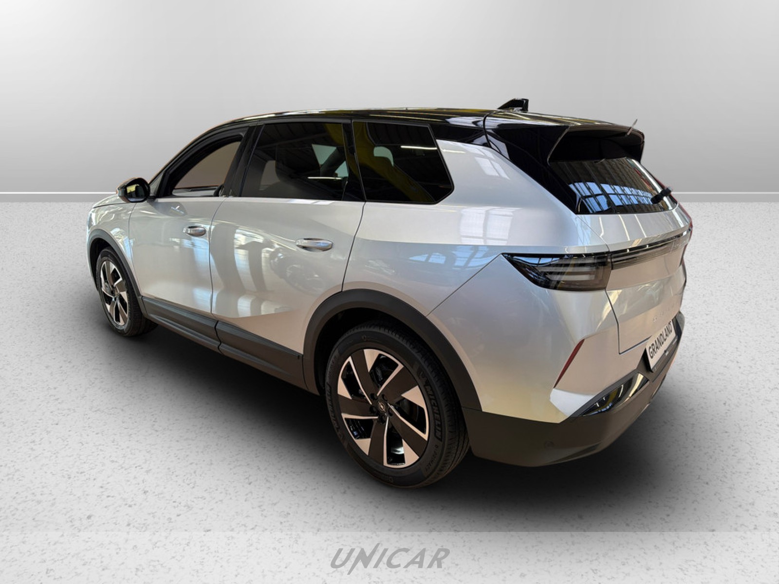 UNICAR Opel Grandland