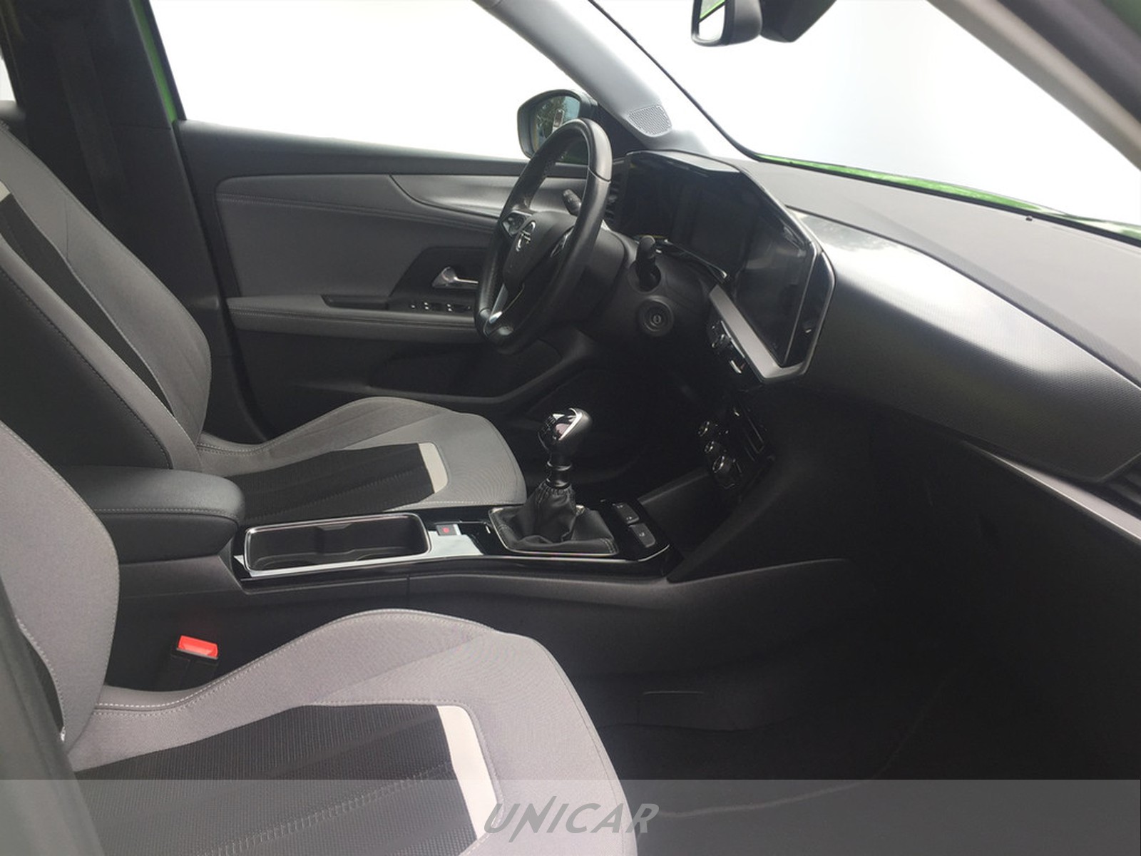 UNICAR Opel Mokka