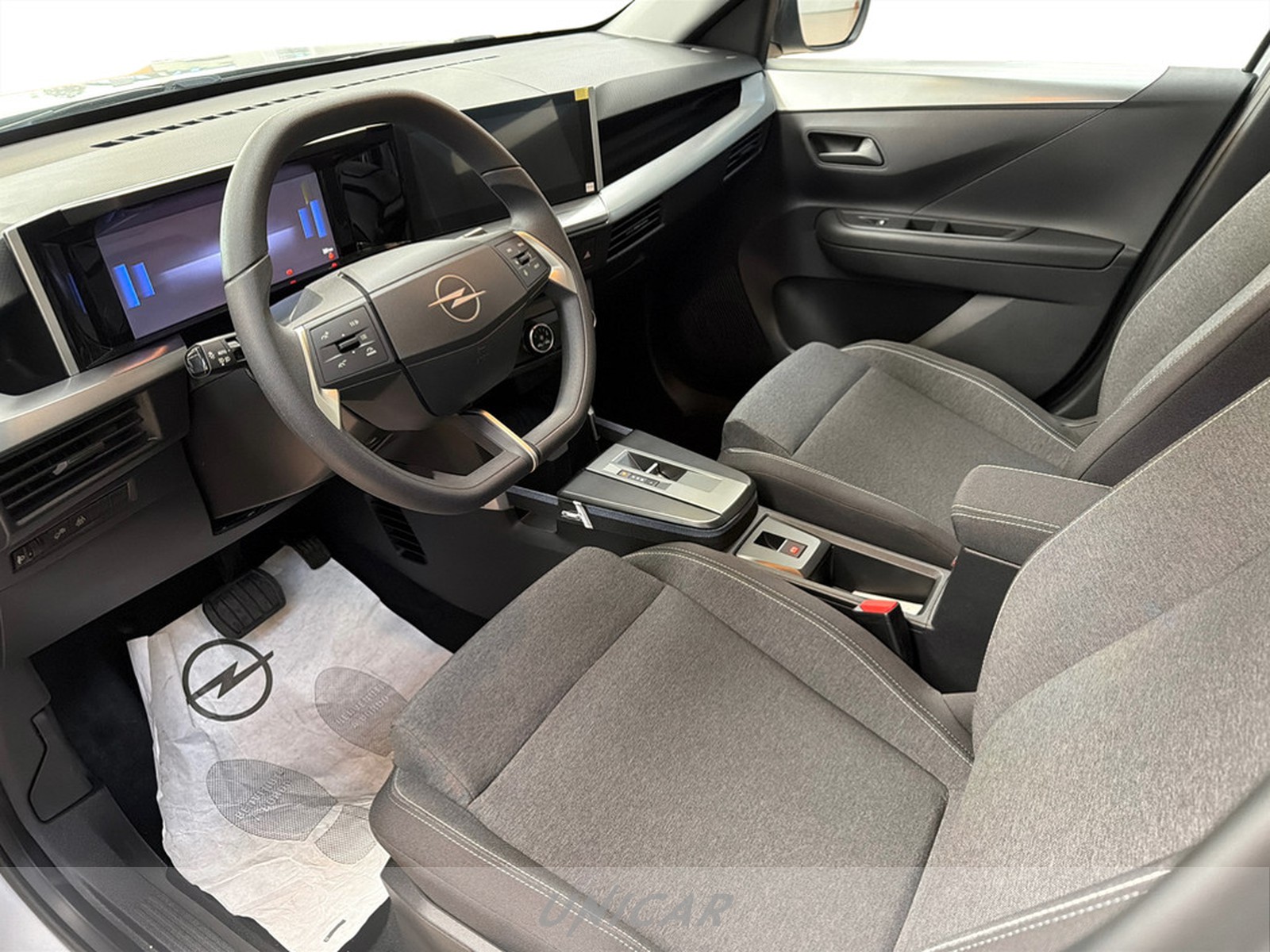 UNICAR Opel Frontera