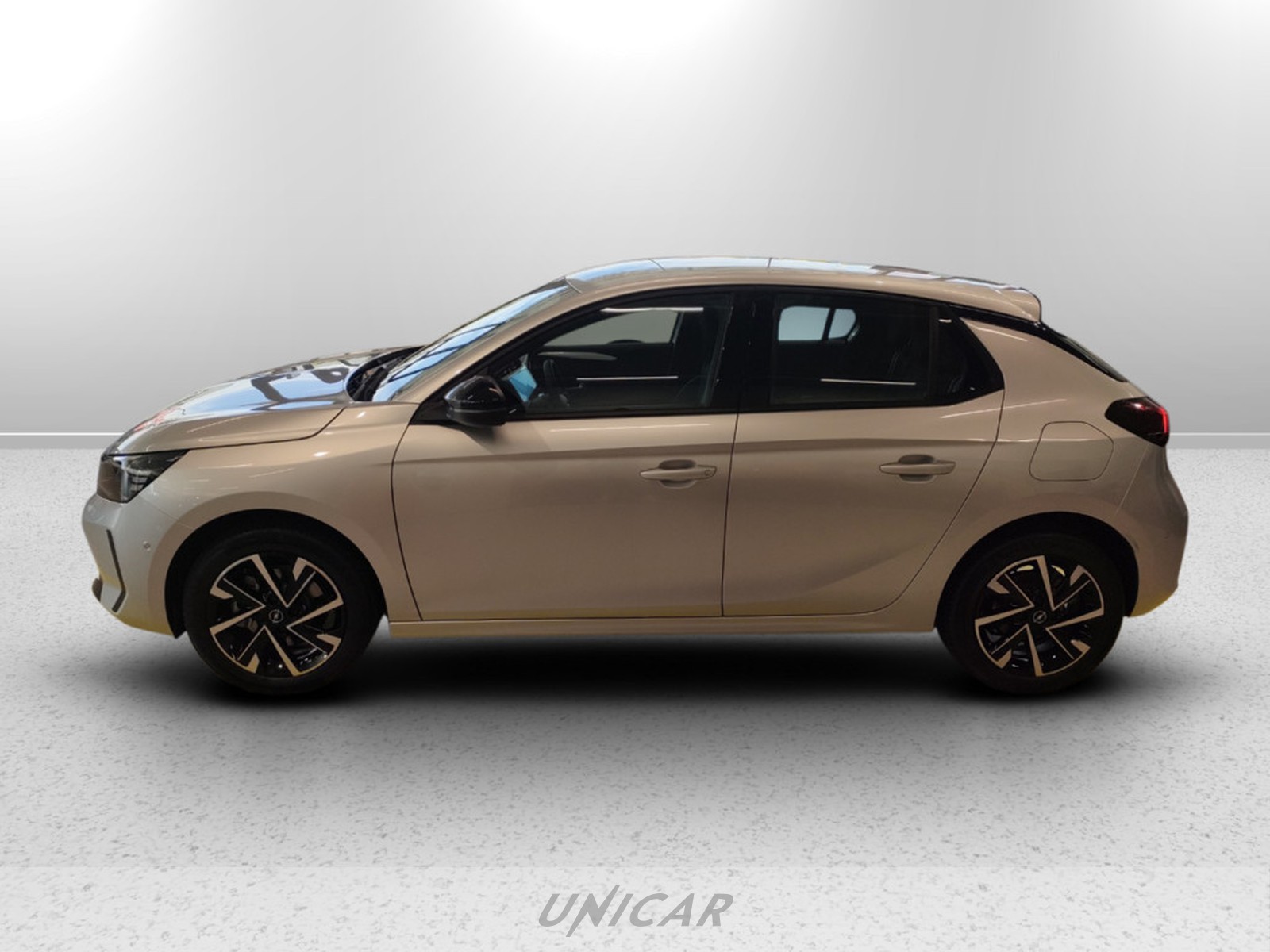 UNICAR Opel Corsa