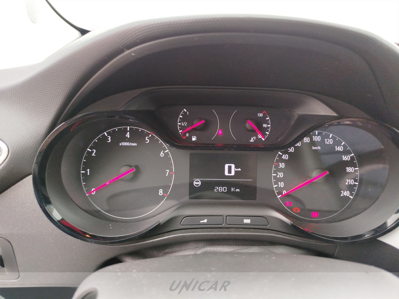 UNICAR Opel Crossland