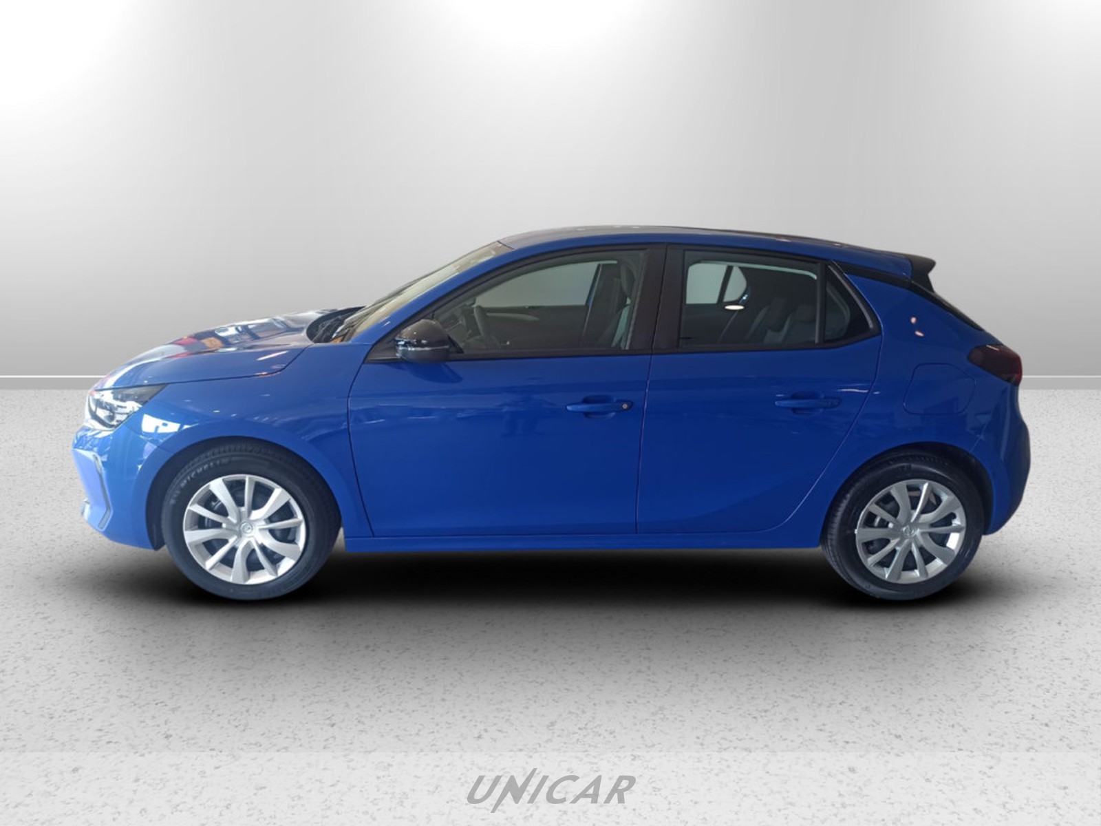 UNICAR Opel Corsa