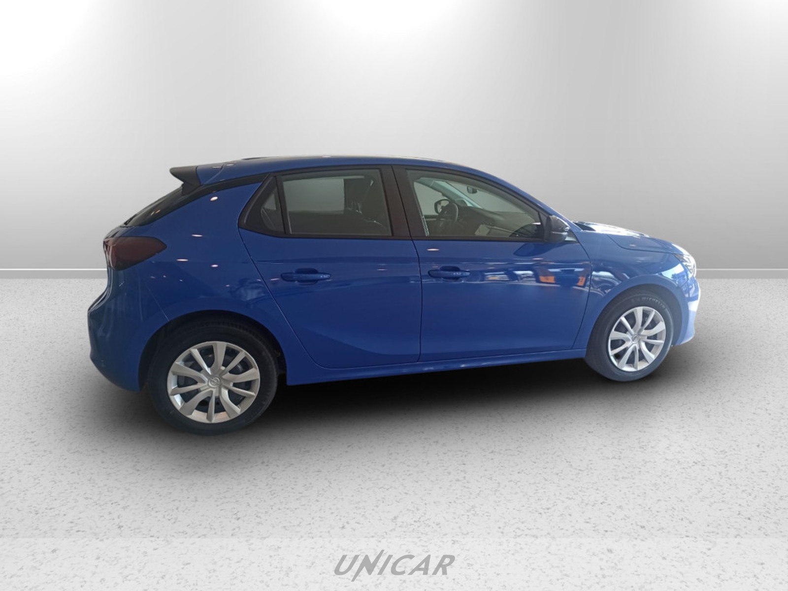 UNICAR Opel Corsa