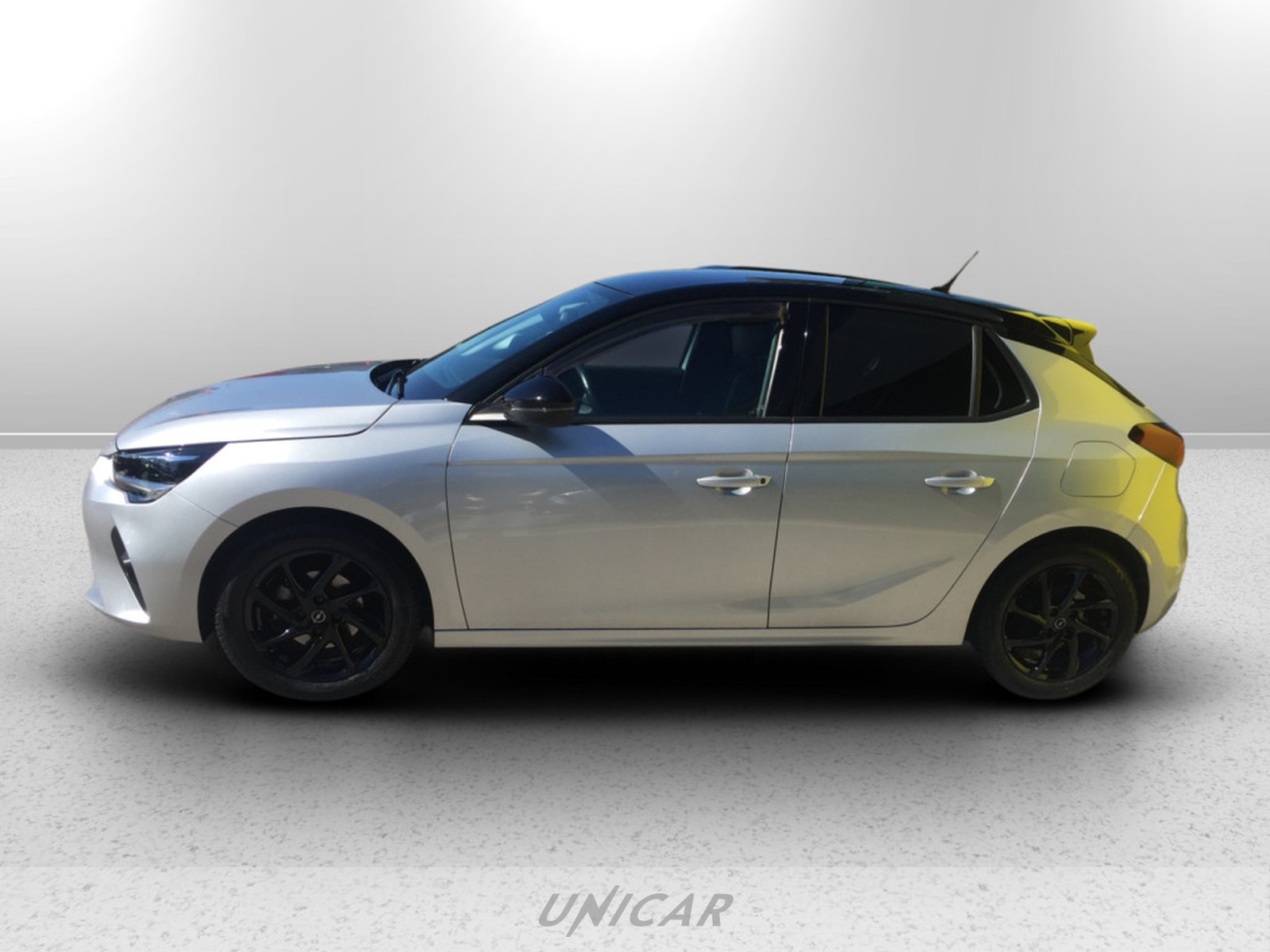 UNICAR Opel Corsa