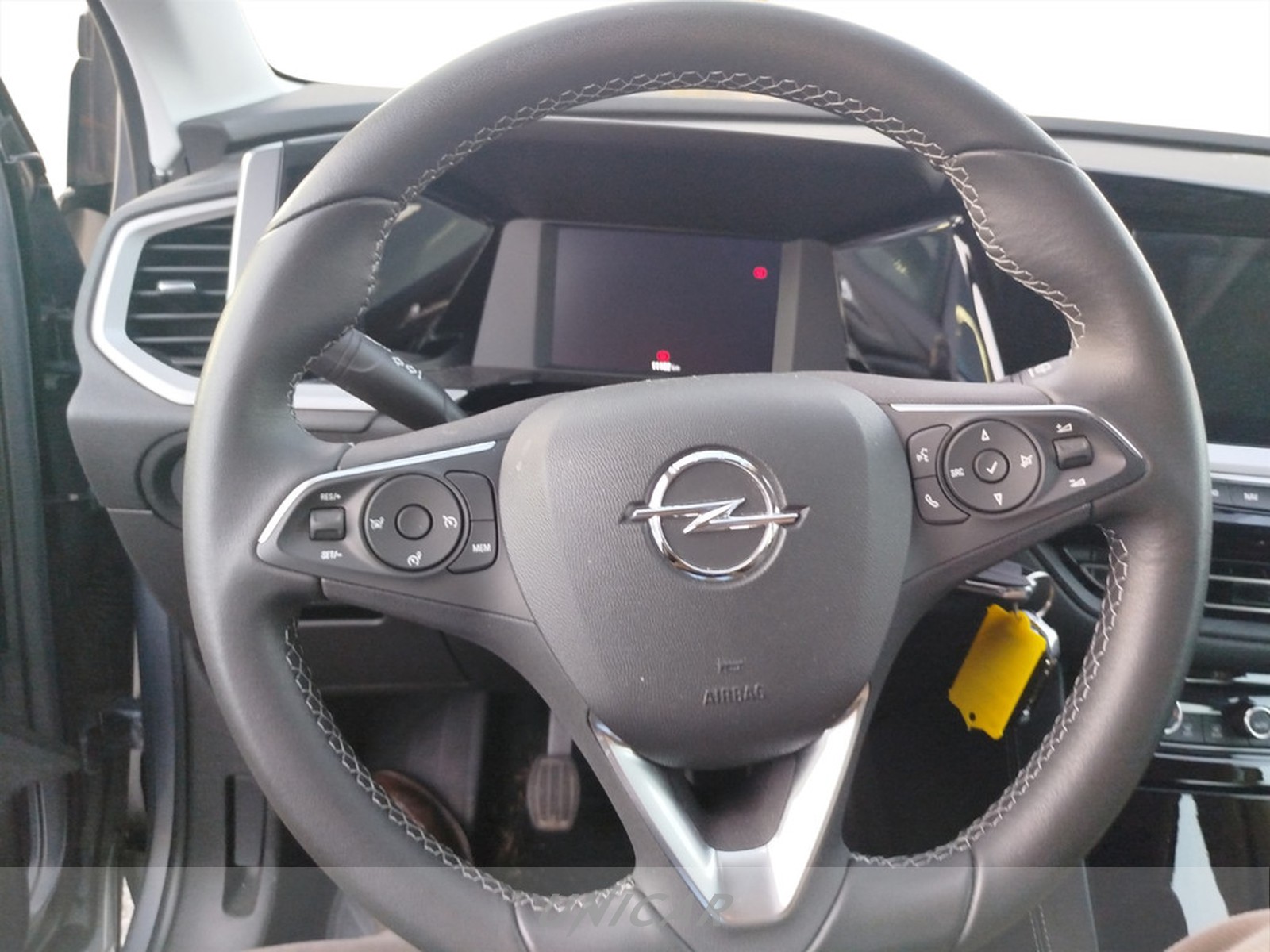 UNICAR Opel Grandland