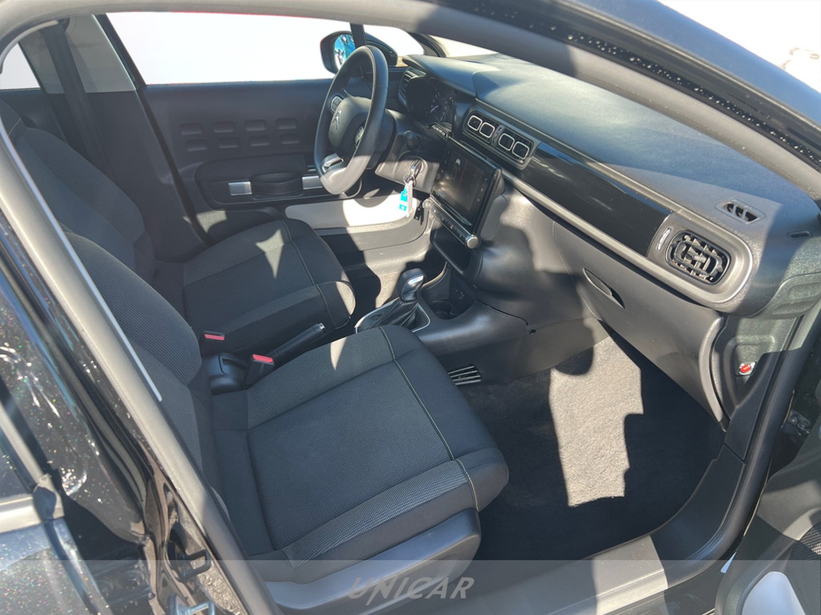 UNICAR Citroen C3