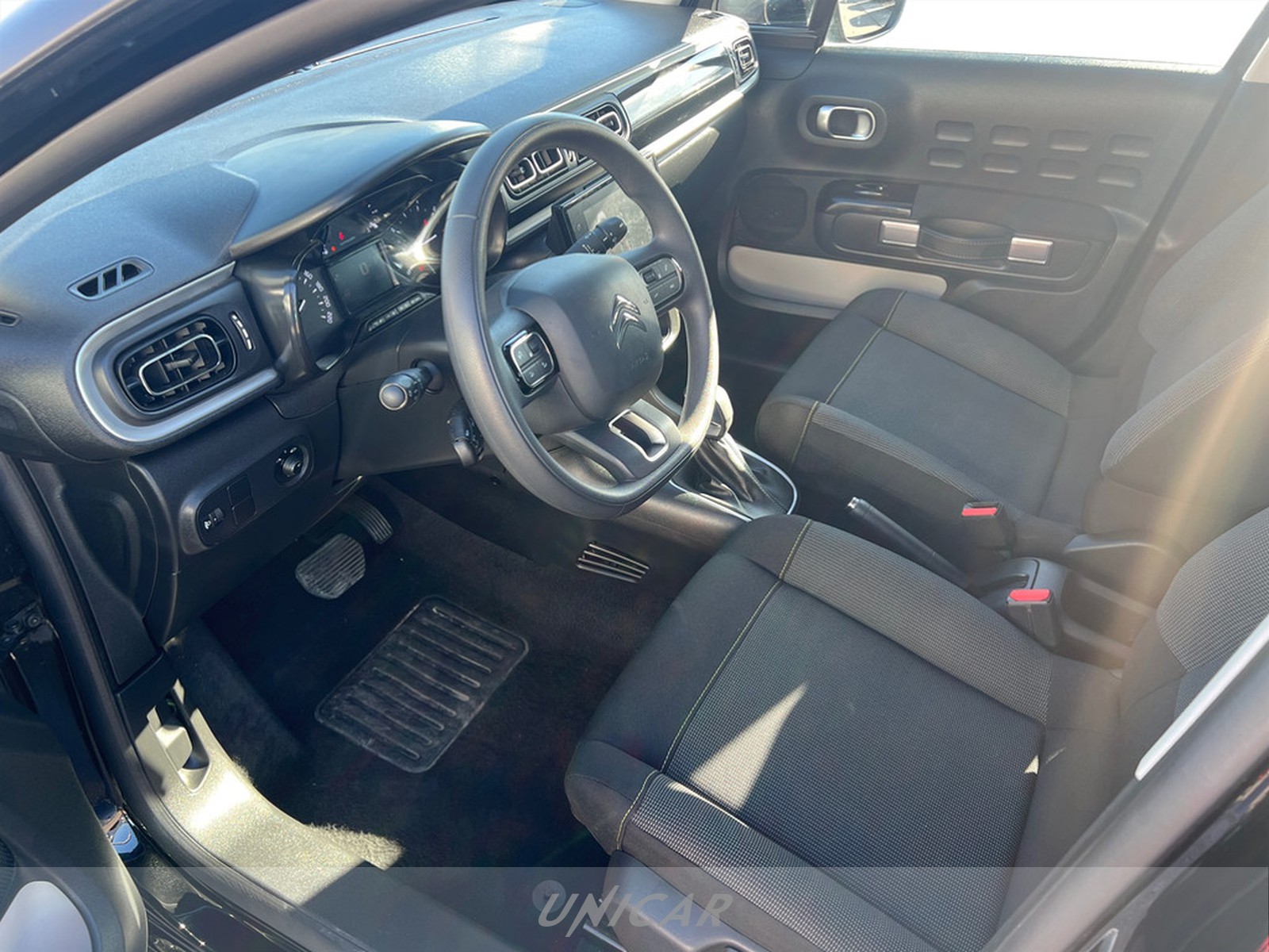 UNICAR Citroen C3