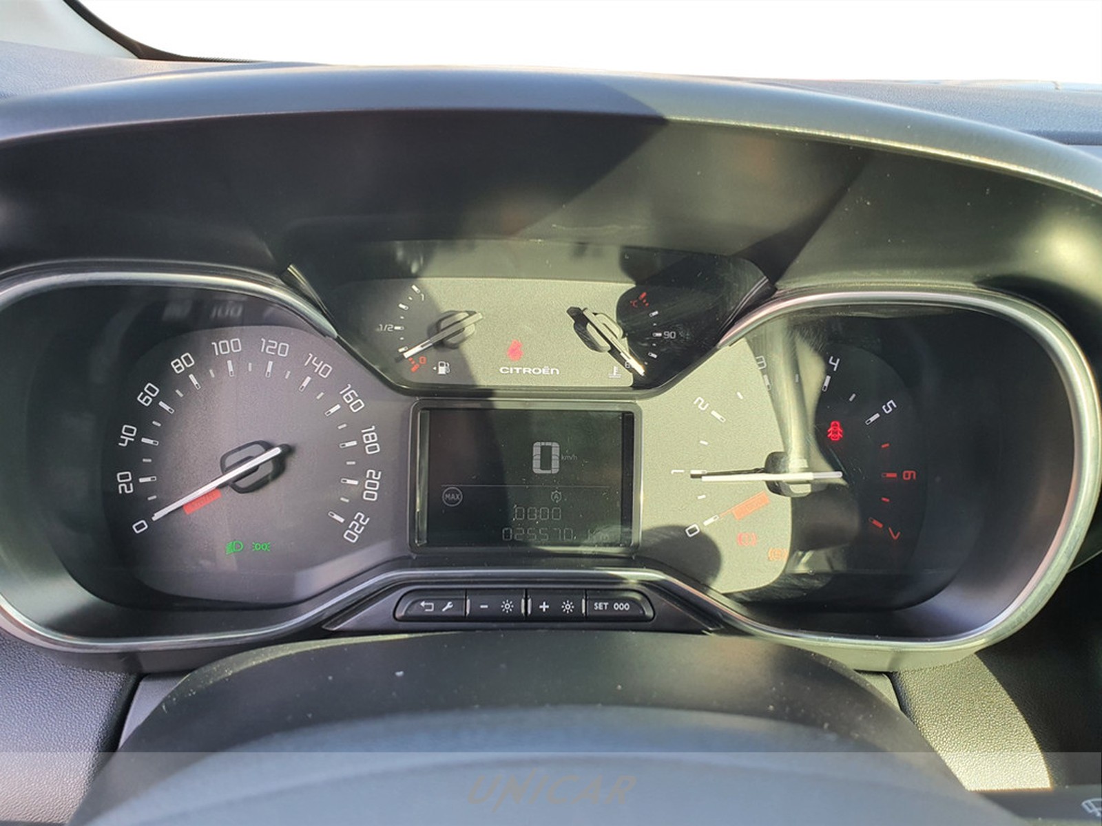 UNICAR Citroen C3 Aircross