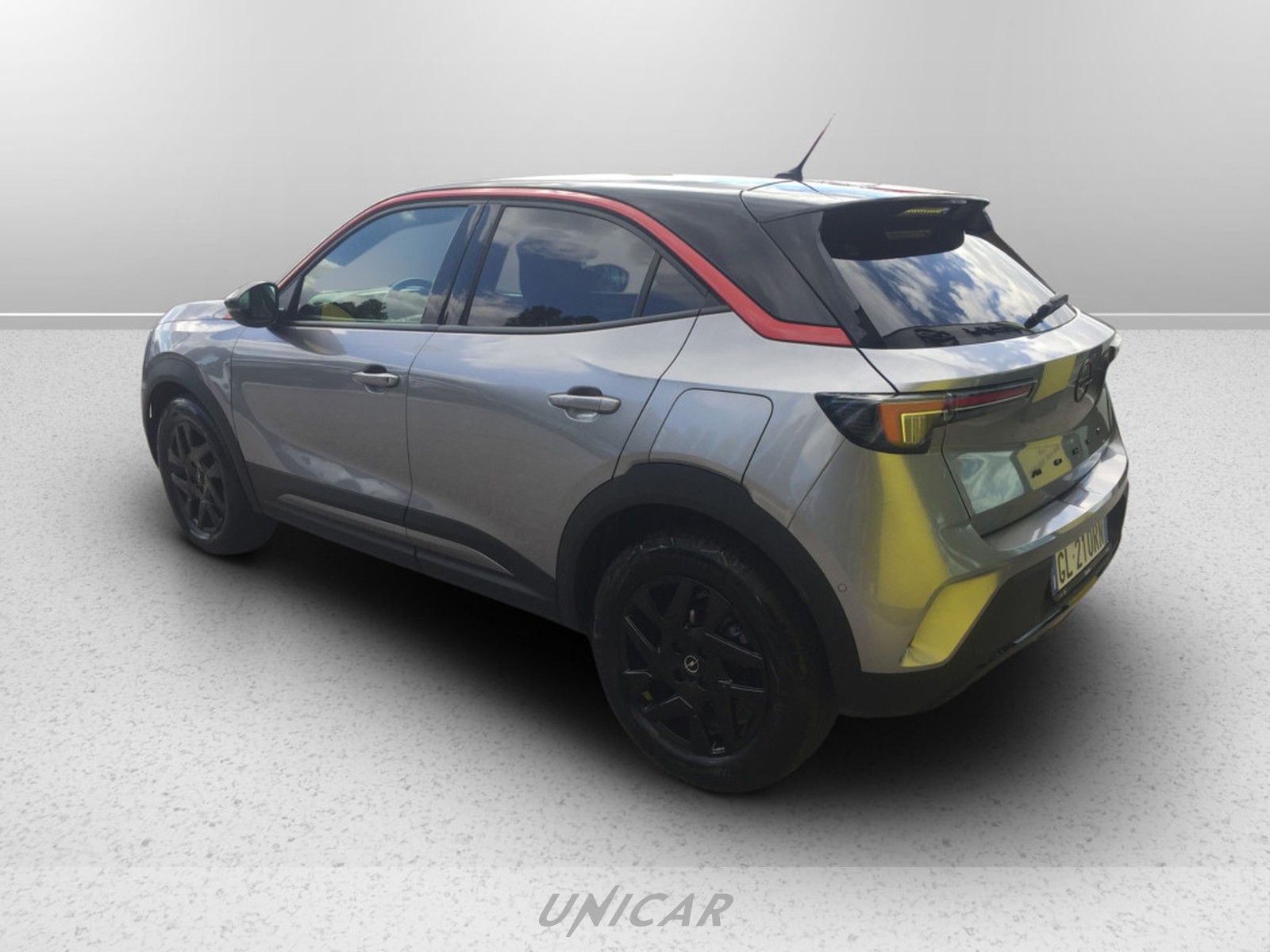 UNICAR Opel Mokka