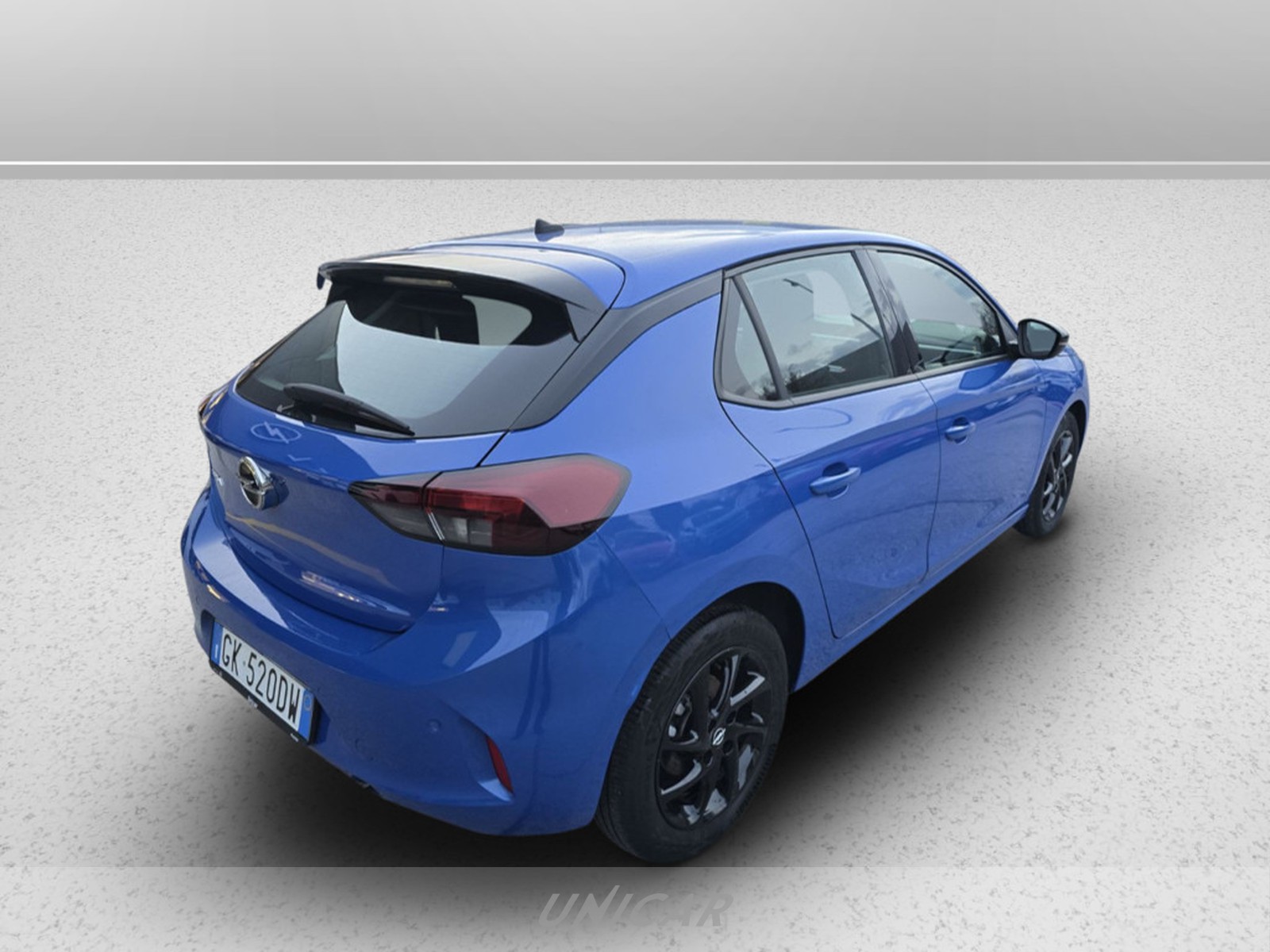 UNICAR Opel Corsa