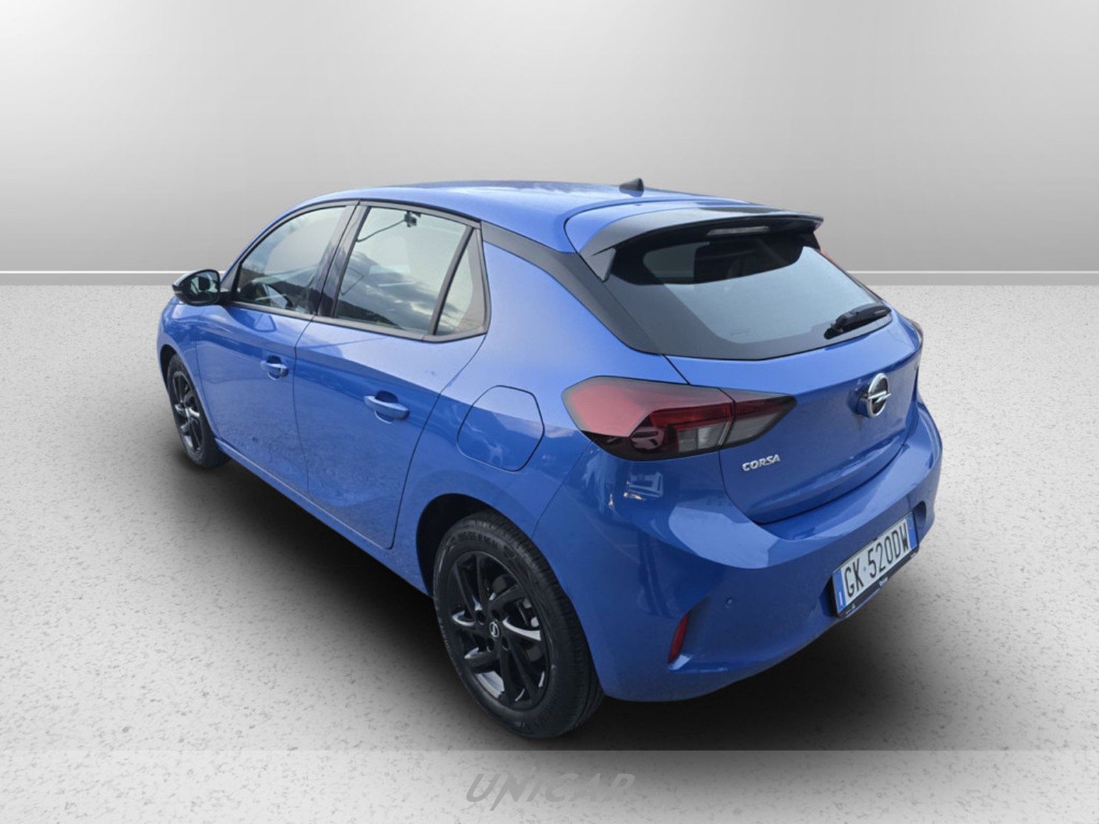 UNICAR Opel Corsa