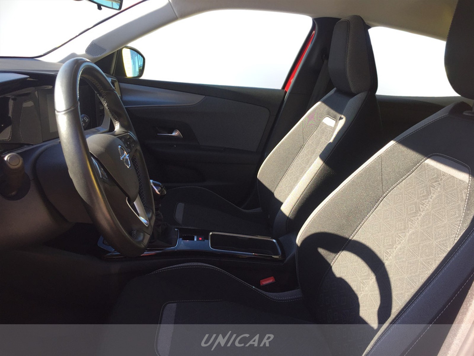 UNICAR Opel Mokka
